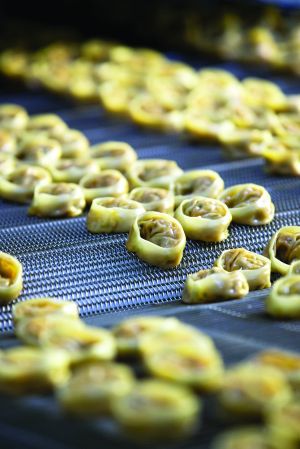 国 小伙伴们只想好好吃泡菜麻将胡了不管产